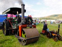 1-Alw16  Two super machines on show