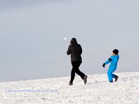 Kewick-snowballfight2