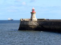 Tyne14  The lighthouse at the end of the South Pier.
