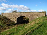 21ww  Acess bridge over the railway cutting of a dismantled line.